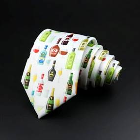 Hvidt slips med flasker og glas