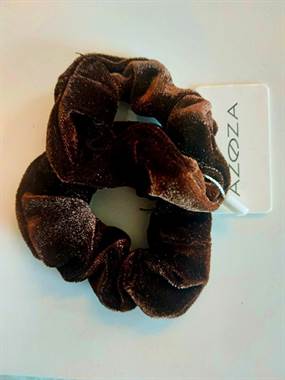 Brun og brun - velour scrunchies