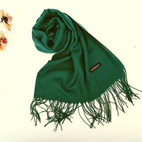 Flaskegrønt tørklæde m. frynser
