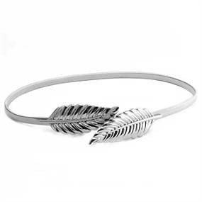 Sølvfarvet elastikbælte i metal med bladbæltespænde